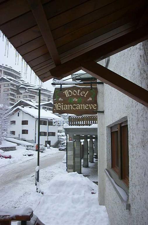 Hotel Biancaneve Саузе-д'Ульс Экстерьер фото
